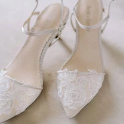 SERENA Flower Lace Wedding Shoes Low Heel